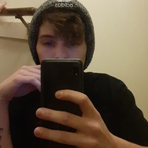 Meet your Posher, Logan